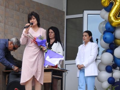 На добър час, дванадесетокласници! 1